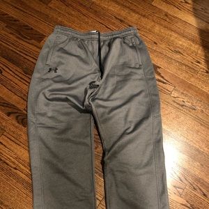 Under Armour Pants - Grey under Armour sweatpants Under Armour Pants - Grey under Armour sweatpants